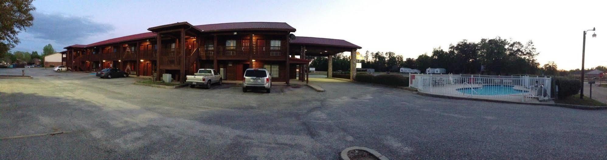 Log Cabin Inn Bay Minette Bagian luar foto